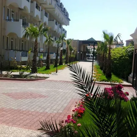 Club Fontana Life Hotel 4*