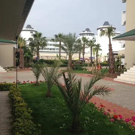 Club Fontana Life 4*